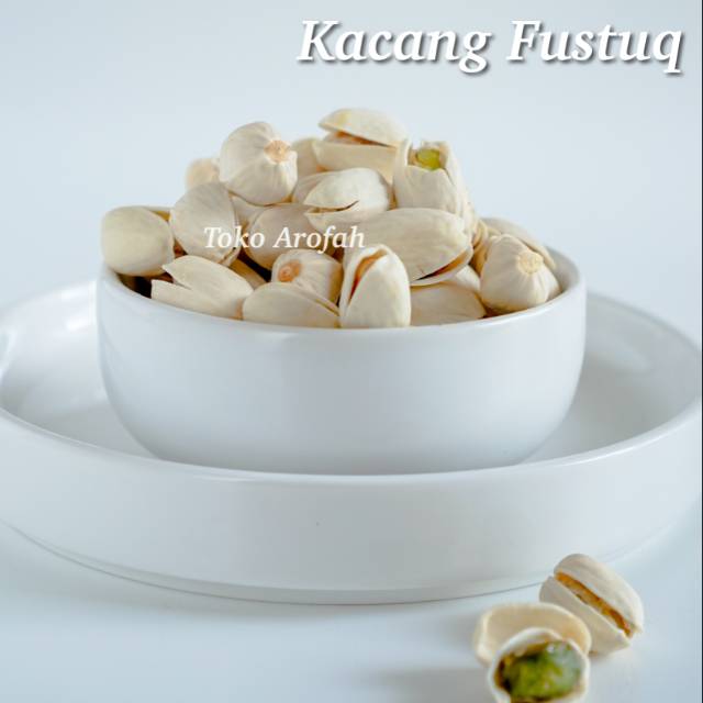 

Kacang Fustuq (Pistachio)