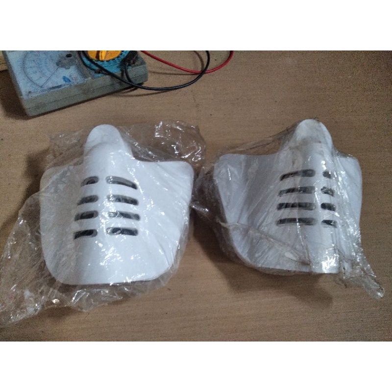 masker helm trail klasik