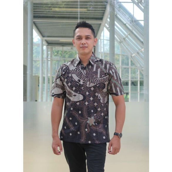 KEMEJA BATIK LENGAN PENDEK