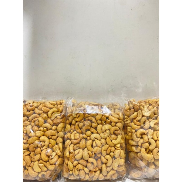 	 Kacang Mede Oven 1Kg	