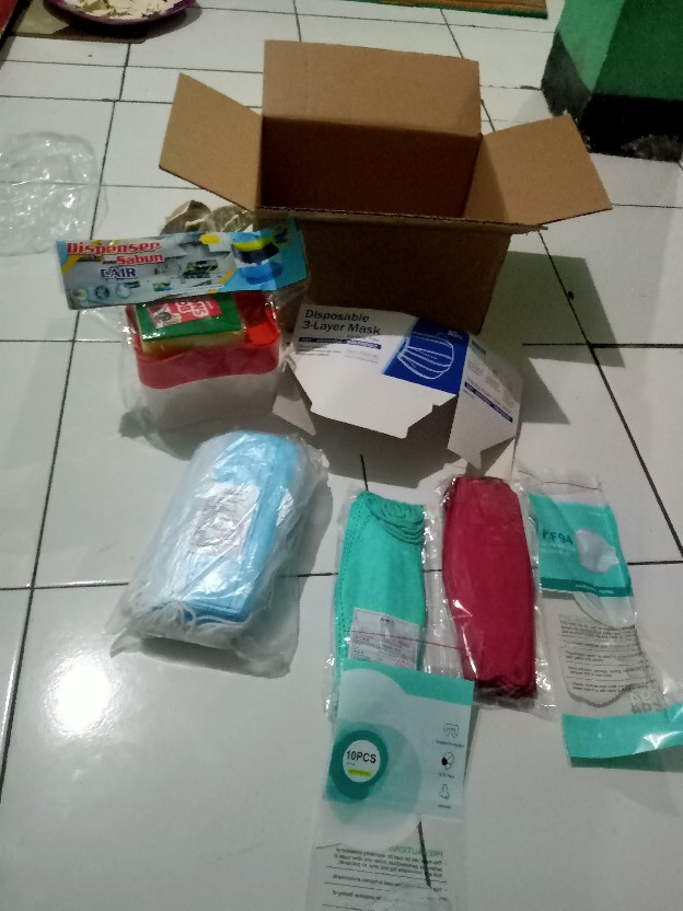 [free Sponge] Dispenser Sabun Dan Holder Spon Cuci Piring 2 In 1