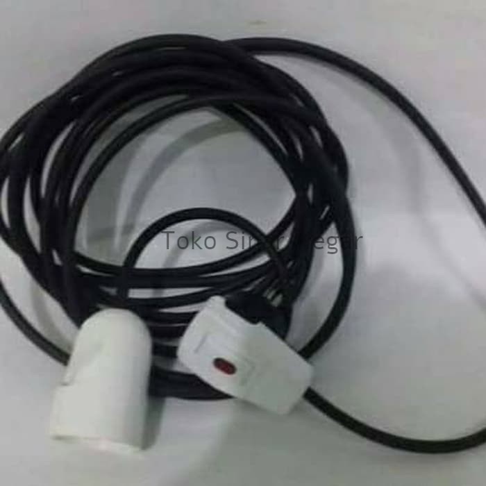 Kontra Steker Penyambung Listrik