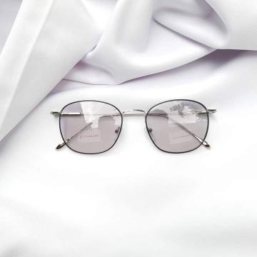VIRAL/Kacamata Photocromic Retro Vintage Fashion Wanita Pria Berubah Warna Frame Optik