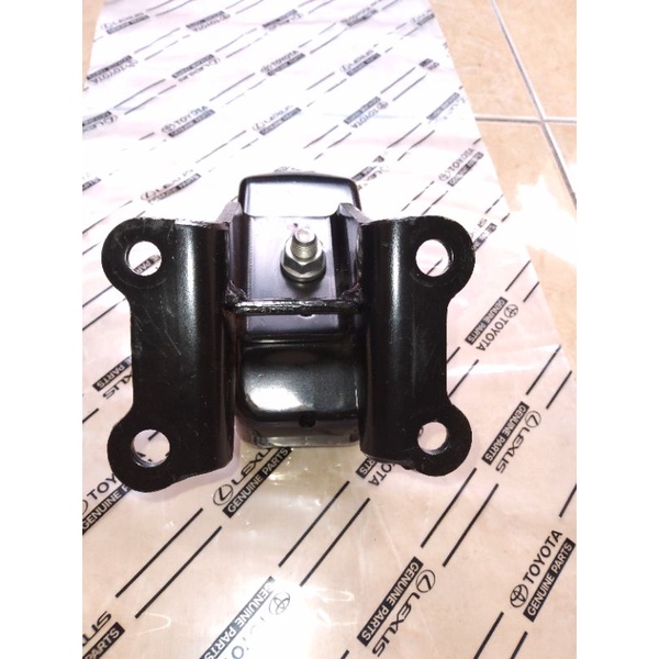 ENGINE MOUNTING TOYOTA INNOVA -FORTUNER - HILUX BENSIN KOMPLIT 2015 KEATAS  OC70 ORI