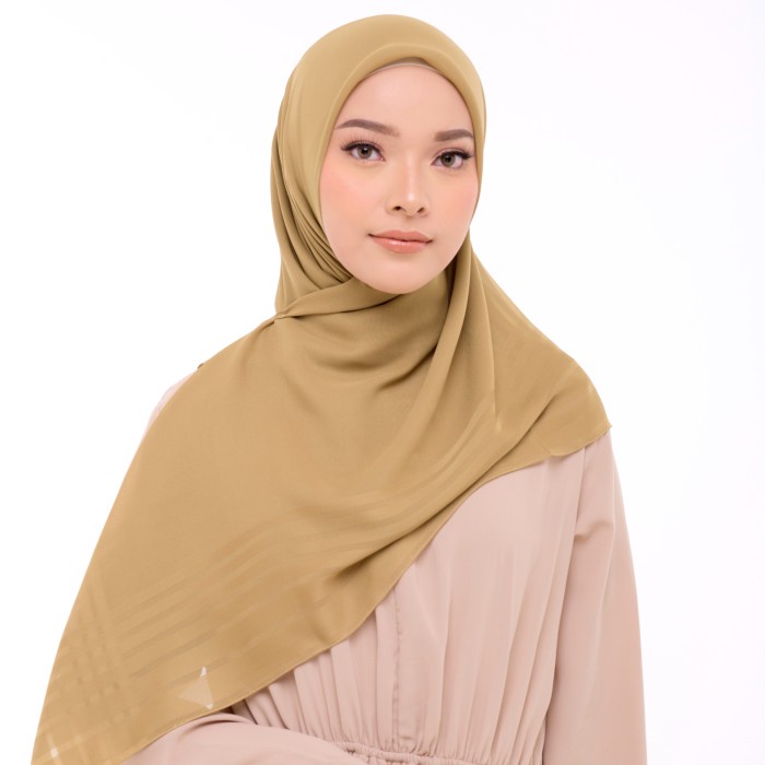 HIJAB-ZM Zaskia Mecca - Yara Camel Hijab Kerudung Segi Empat