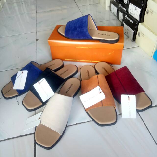  sandal  connexion  slop Shopee Indonesia