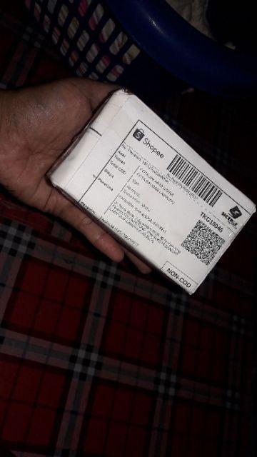 Plat Gantungan Pigura Besar 25mm X 20mm Segitiga Hitam