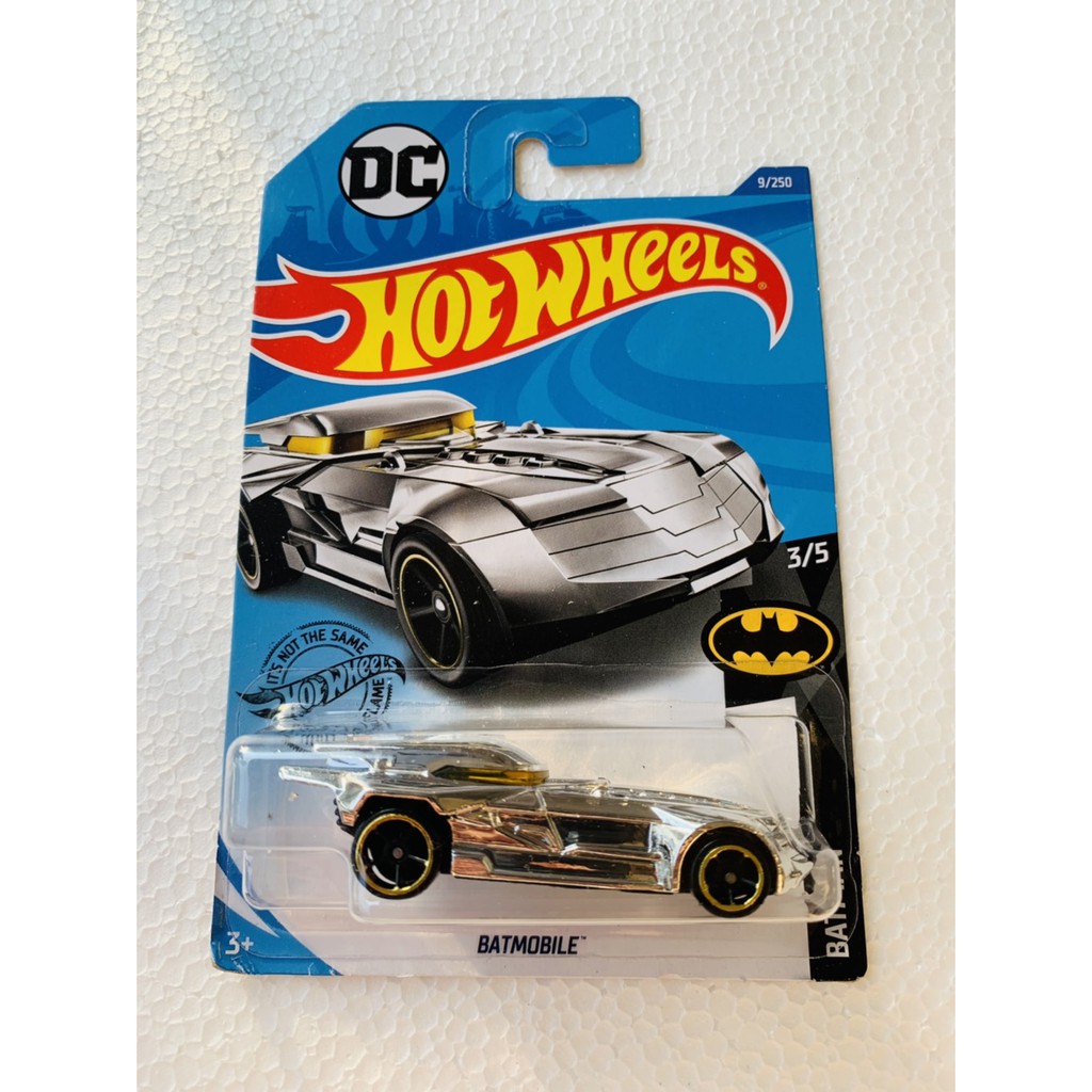 HOT WHEELS HOTWHEELS DC BATMAN BATMOBILE SILVER CHROME DIECAST MOBIL HOTWILS LANGKA MURAH TRACK BARU