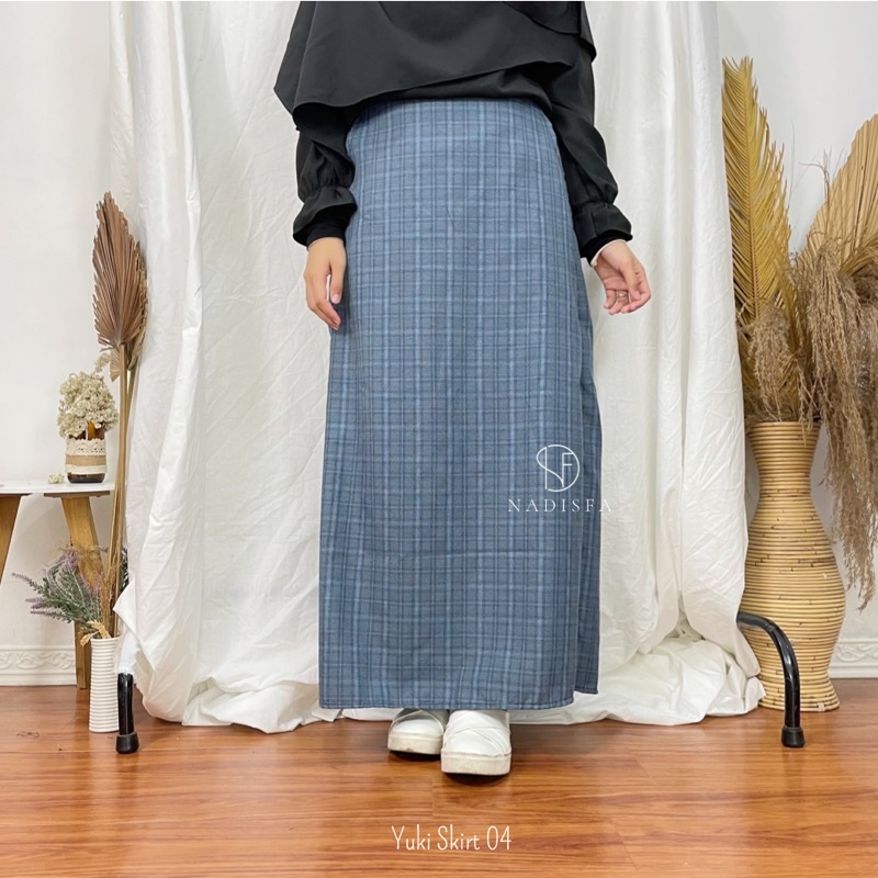 YUKI SKIRT ROK SPAN MOTIF ROK TARTAN