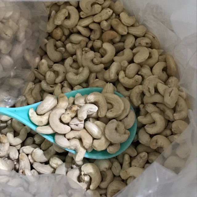 Kacang Mede Utuh Kualitas Super Sulawesi 250gram