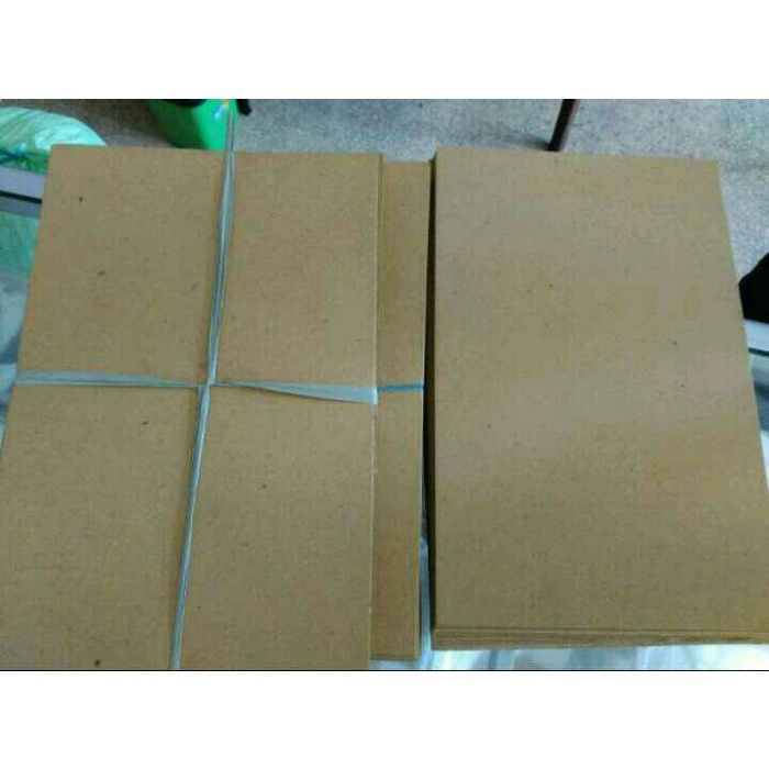 

64x76 Karton Yellow Board 30