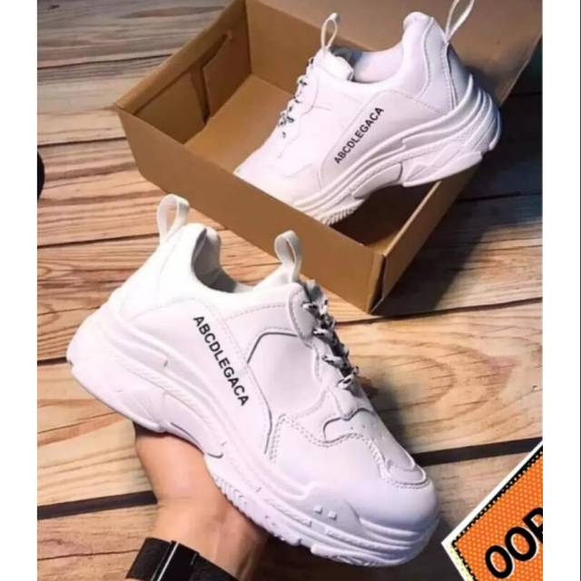 Sneakers abc