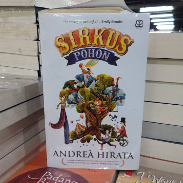 SIRKUS POHON - ANDREA HIRATA