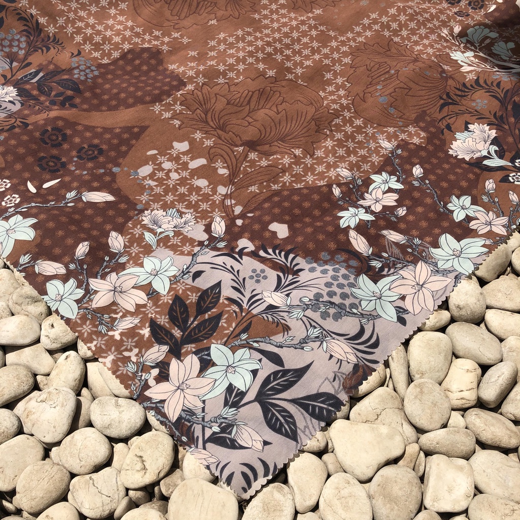 JILBAB MOTIF HIJAB SEGIEMPAT VOAL MOTIF PREMIUM JILBAB PRINT LASERCUT KERUDUNG SEGIEMPAT MOTIF MURAH-Felis Coco