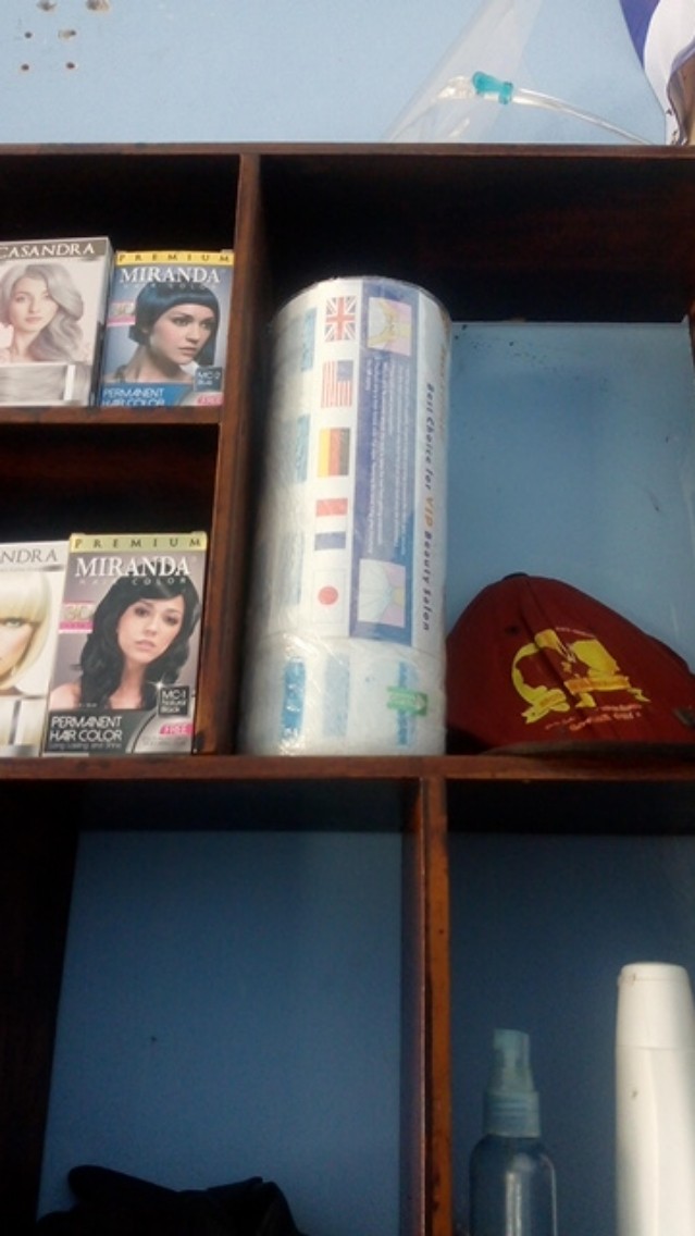 Neck Paper Black Tissu Leher 1 Pack Isi 500 Ruffle Barber Tyssue Tissue Tisu Kertas Putih Hitam