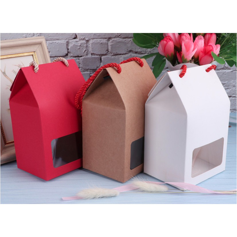 

KOTAK TALI MIKA KOTAK MIKA TRANSPARAN KOTAK COKLAT KOTAK KADO KOTAK HADIAH BOX SOUVENIR