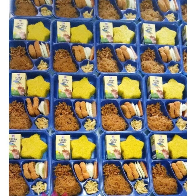 

Paket Bento Nasi Box Anak Untuk Acara Ulang Tahun Anak Laki - Laki - nasi kuning