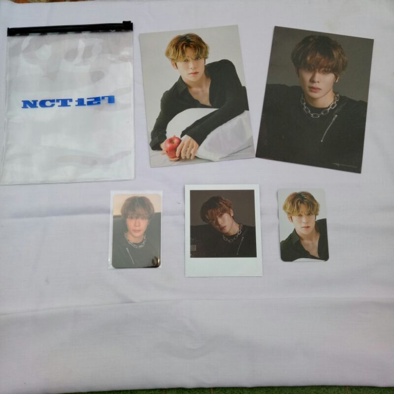[READY STOCK]2021 SEASON'S GREETING NCT 127_JAEHYUN PHOTO PACK