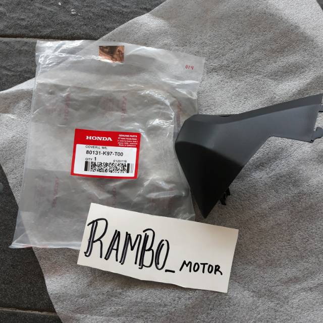 Cover tutup sein belakang kiri pcx