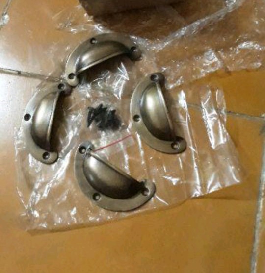 Tarikan Laci Kuningan Motif Kerang Polos / Brass Plain Pull