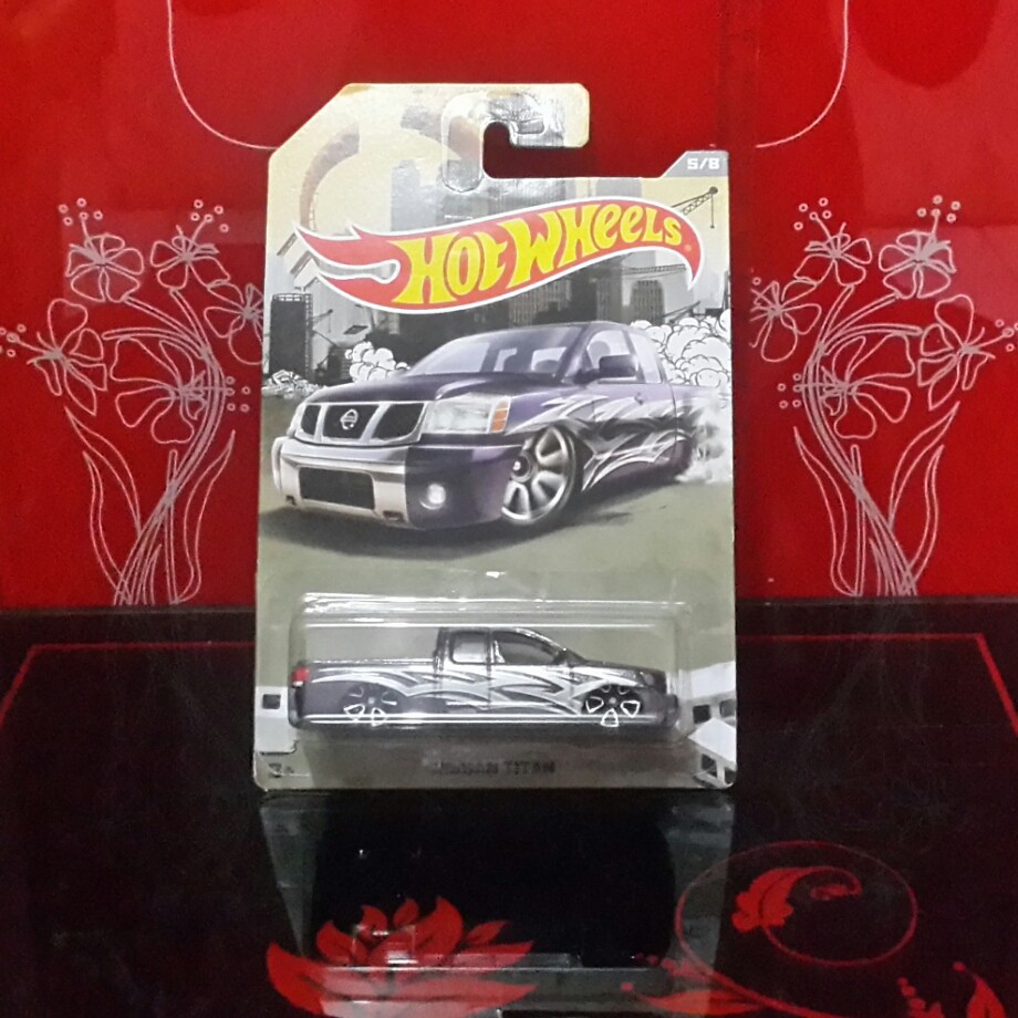 HOT WHEELS NISSAN TITAN series 5/8
