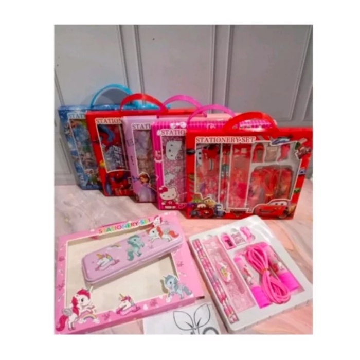 

Nikmati Alat Tulis Anak Set Box Kotak Stationery Box Terlaris