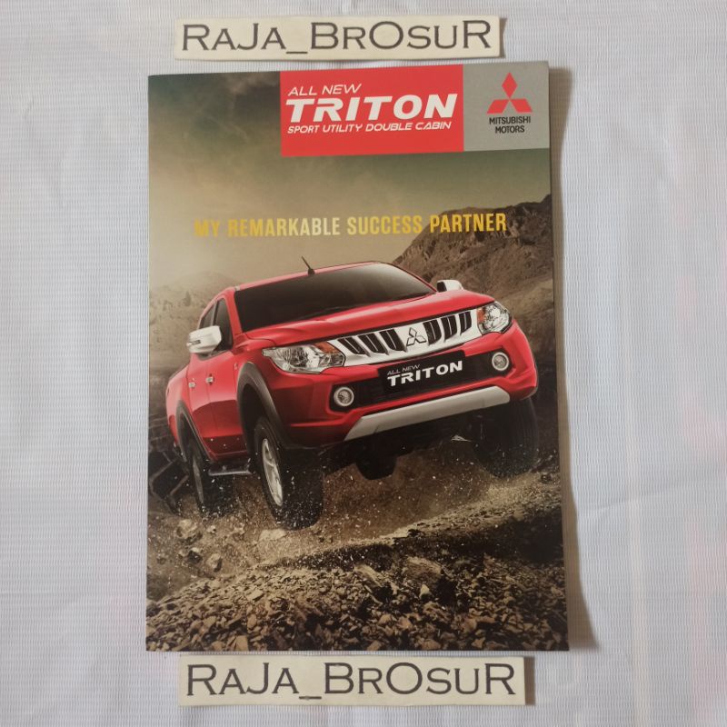 Poster brosur mitsubishi all new Triton Double Cabin