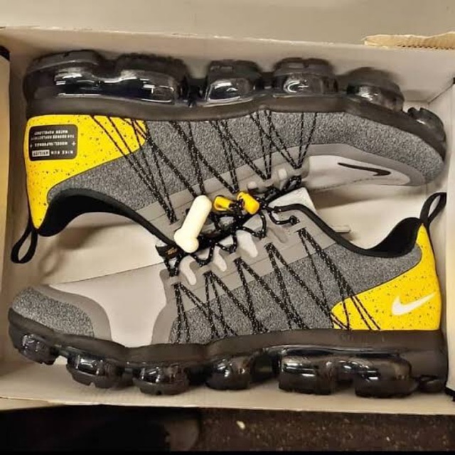 vapormax run utility grey