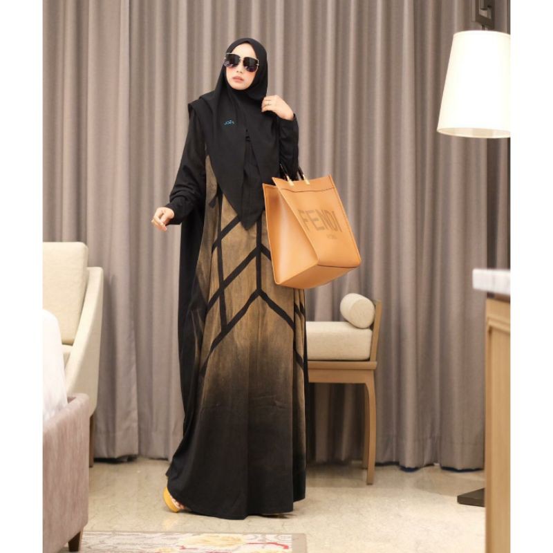 brenda black @joza_clothing_daily