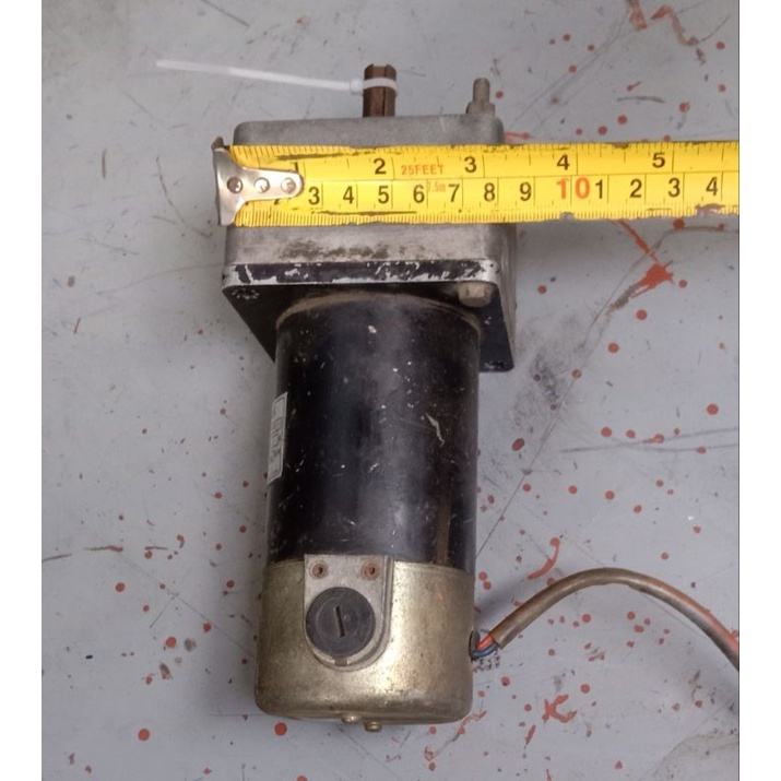 Dc Motor Gloria 100V Ratio 1 : 150 16Rpm High Torque