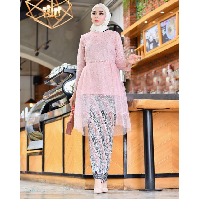 BLUSH TILE DOT GREY 02 PREMIUM TERMURAH / BLUSH SETELAN / BLUSH KEBAYA / BLUSH TILE DOT / KEBAYA MOD