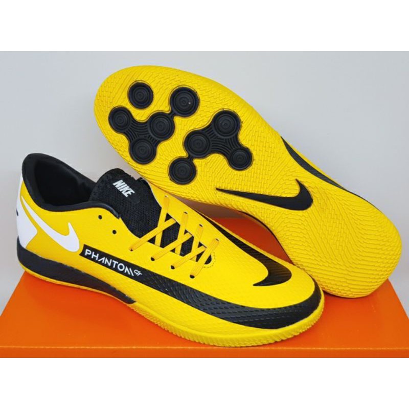 Sepatu Futsal Nike React Phantom GT Pro Yellow Black