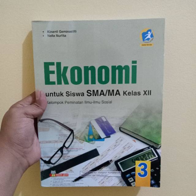 Buku ekonomi kelas 12 kurikulum 2013 revisi 2018