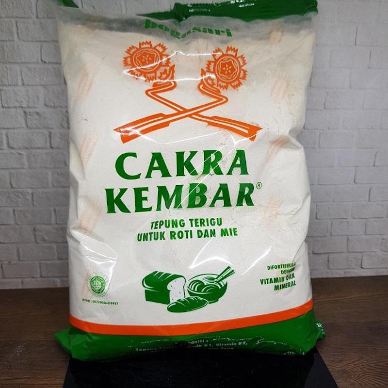 

Tepung Terigu Cakra Kembar Kemasan Bening [1 kg]