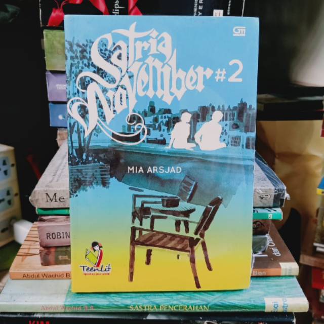 Satria November 2-Mia Arsjad