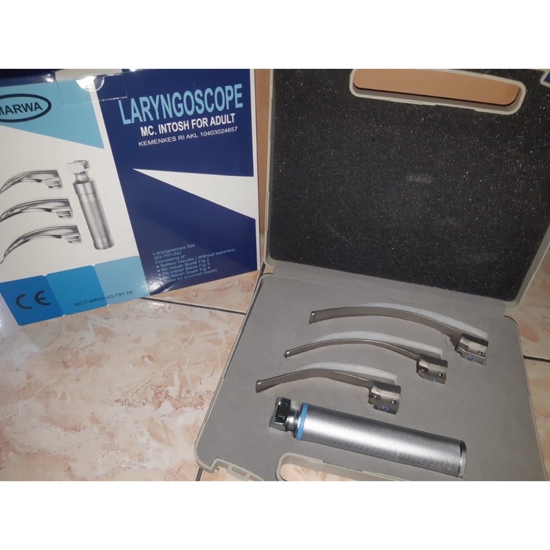 Laryngoscope Set / Set Laringoskop