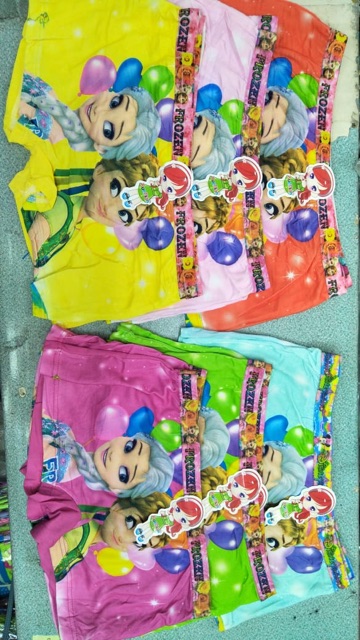 CD CELANA DALAM BOXSER ANAK PEREMPUAN(motip random)READY SIZE M.L.XL HARGA SET 3 POTONG