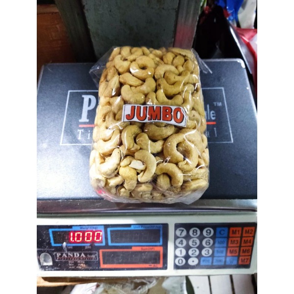 

KACANG MEDE JUMBO - 1 KG