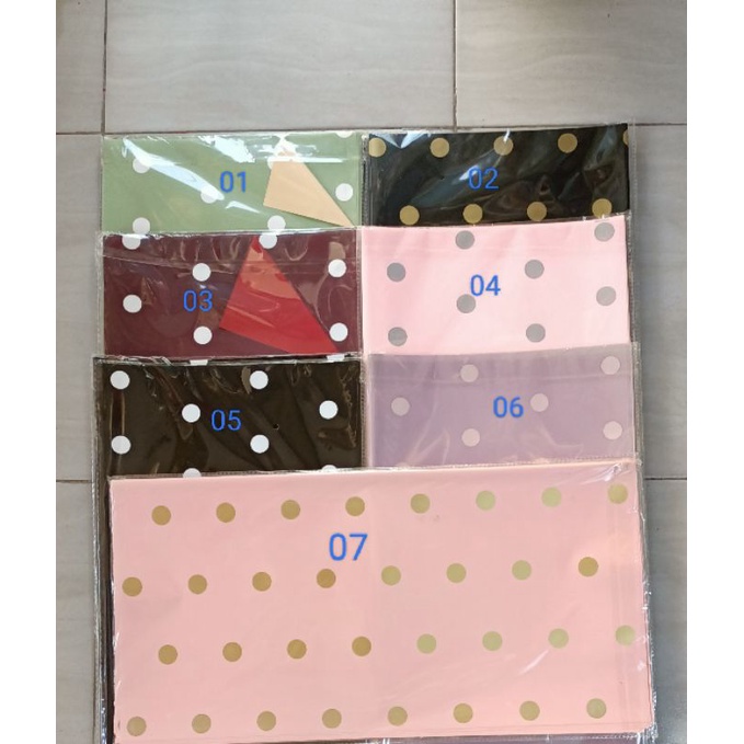 

chellopane/ kertas buket