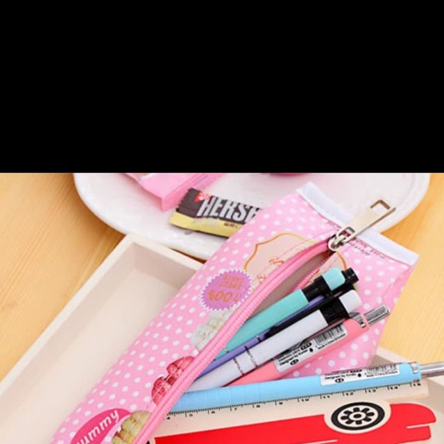 

Kotak pencil bentuk kotak cemilan