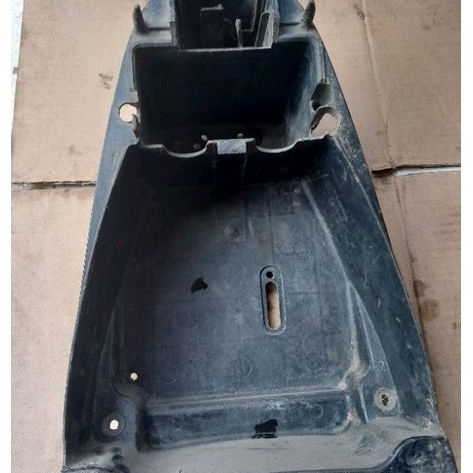 dudukan jok /tempat aki/bagasi Mio soul bekas original