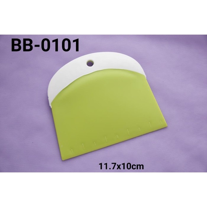 

KUE-PENGHIAS-ALAT- BB-0101 SCRAPPER PEMOTONG ADON AN PLASTIK HANDLE SILIKON -ALAT-PENGHIAS-KUE.