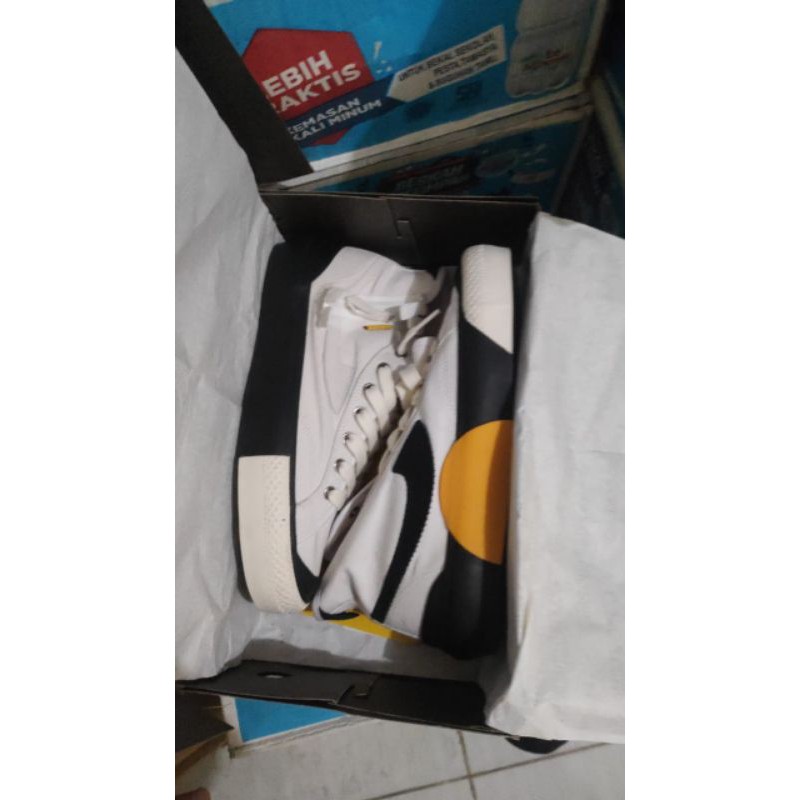 Sepatu Compass FR2 JAPAN (BNIB)