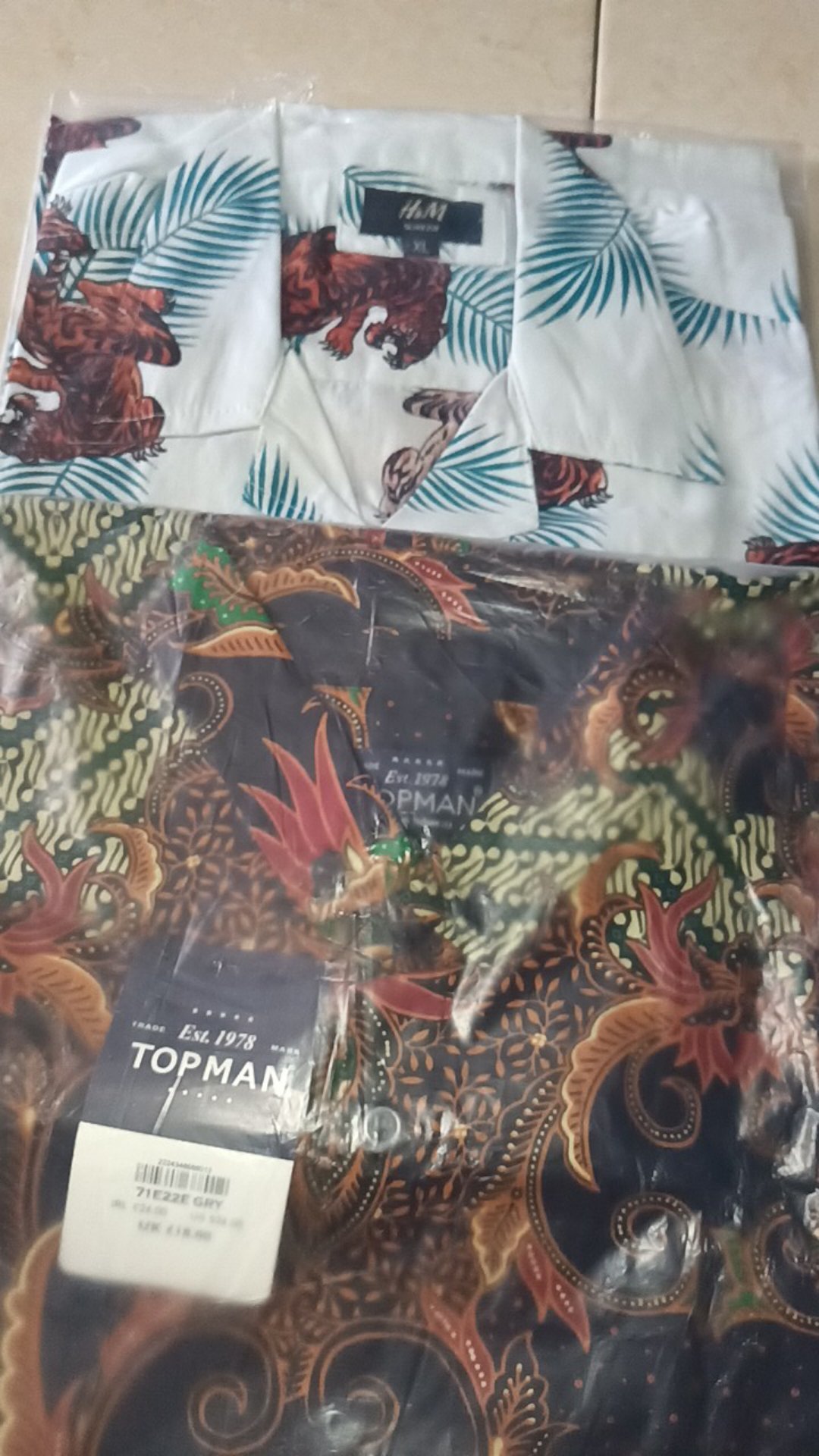 Freypv 7786 Slimfit Long Batik Black Floral Colourfull M-xl Kemeja Batik