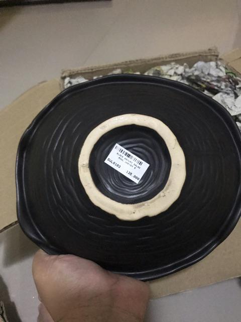 Brewsuniq - Black Kemuri Salad Bowl Uneven 9 / Mangkuk Makan Keramik Jepang
