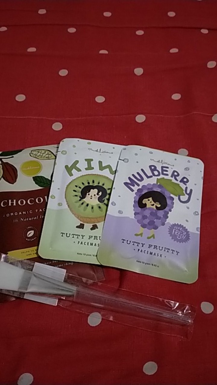 Cruslicious Tutty Fruity Mask