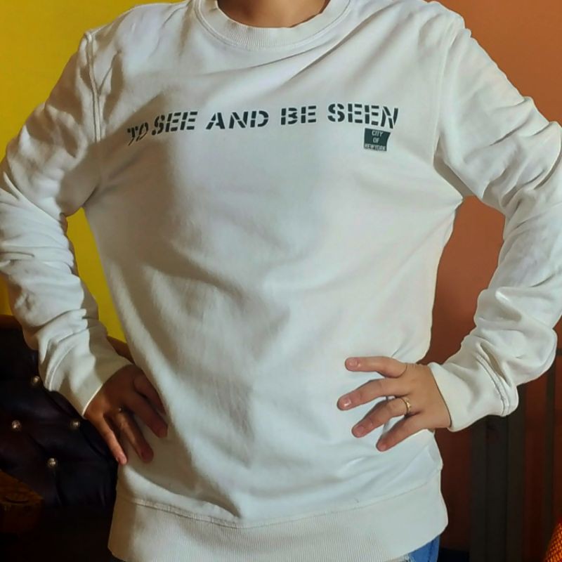 Crewneck Fashion Polham Putih Size L