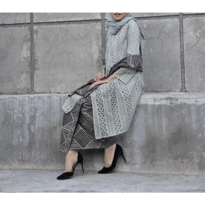 JEHAN KEBAYA SET