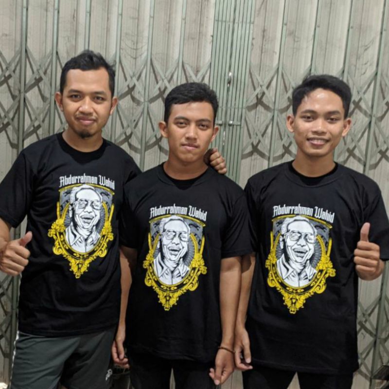 KAOS NU KAOS GUS DUR PENDEK KUALITAS DISTRO - 100% COTTON Combet 30s - Sablon Plastissol