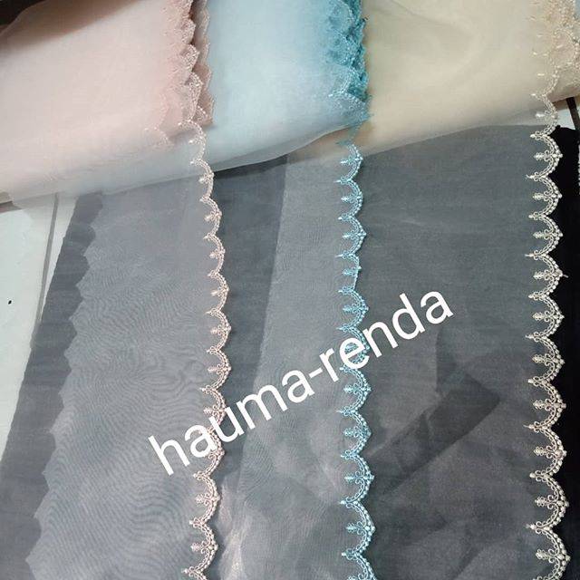 

Renda kaca ( organdi ) 18 cm 1 roll ( 15 y : 13,5 m )
